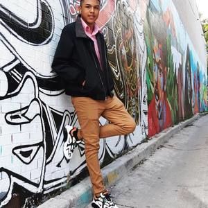 Meet your Posher, Edwin